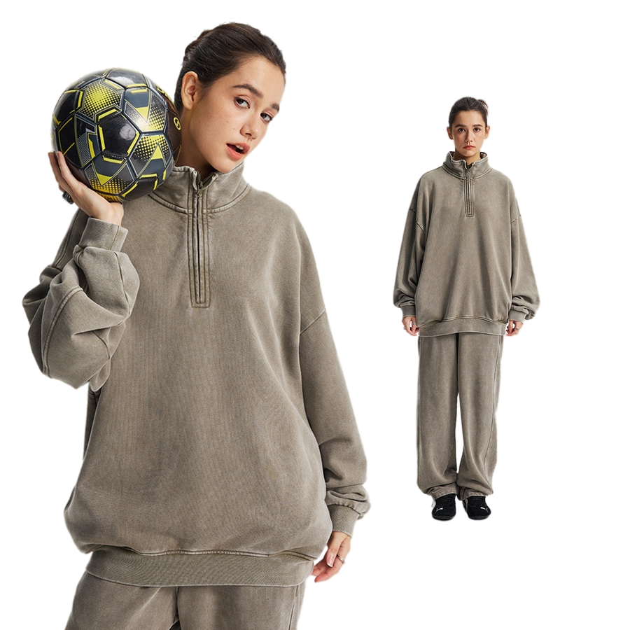 RETRO HALF-ZIP