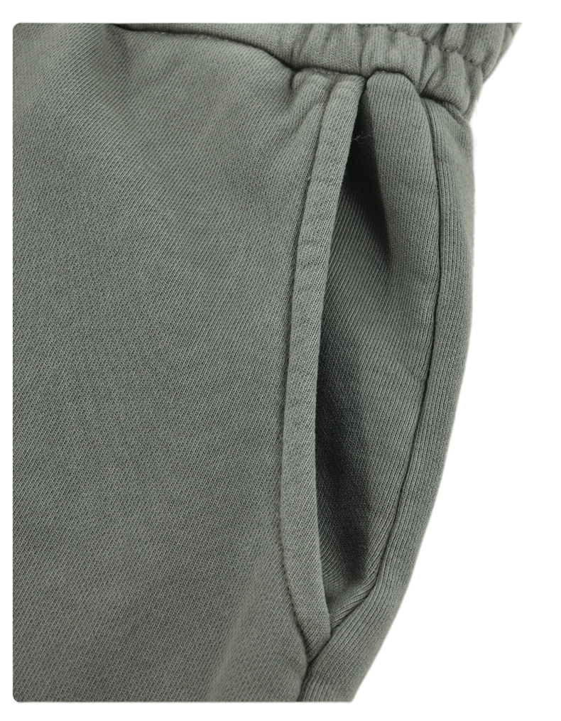 EDGY SWEATPANTS