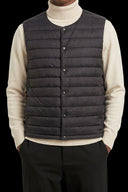 Lightweight Puffer Vest Black, crew neck, front